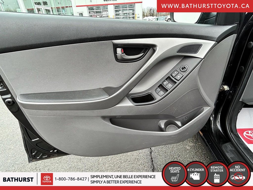 2014  Elantra GL in Bathurst, New Brunswick - 13 - w1024h768px