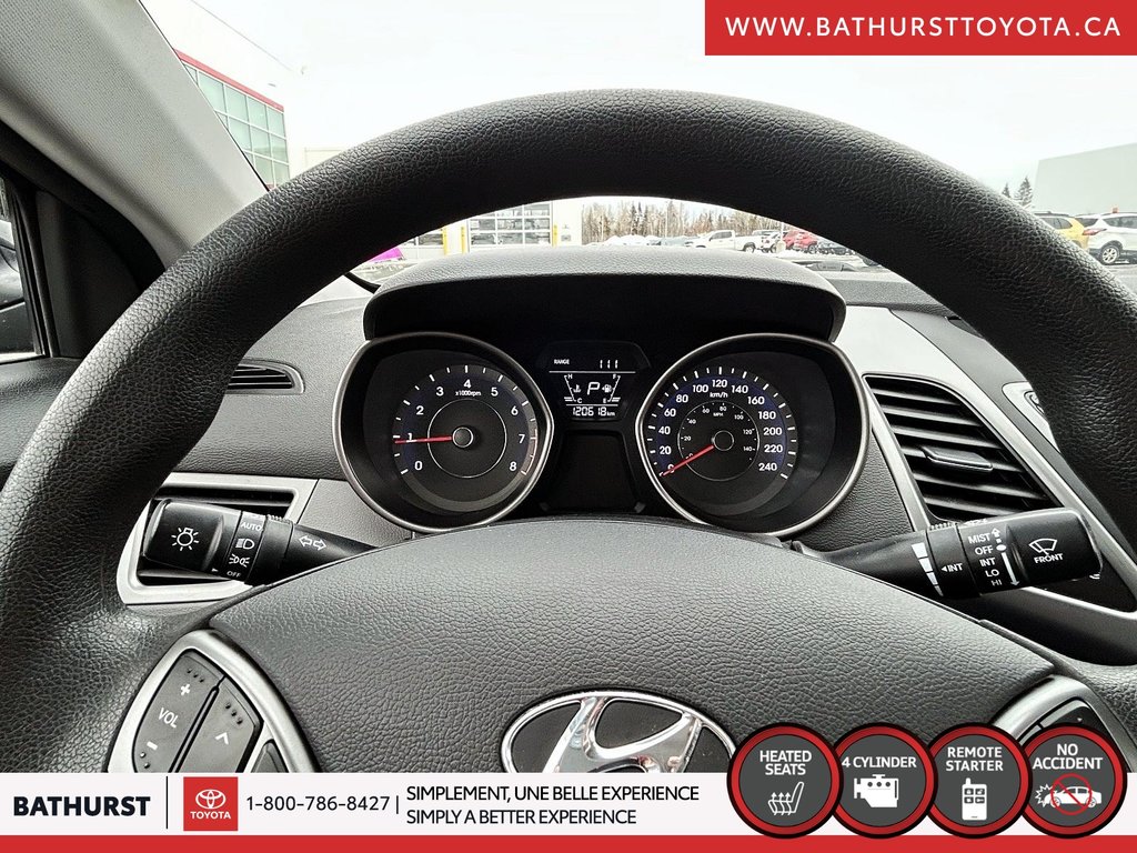 2014  Elantra GL in Bathurst, New Brunswick - 16 - w1024h768px