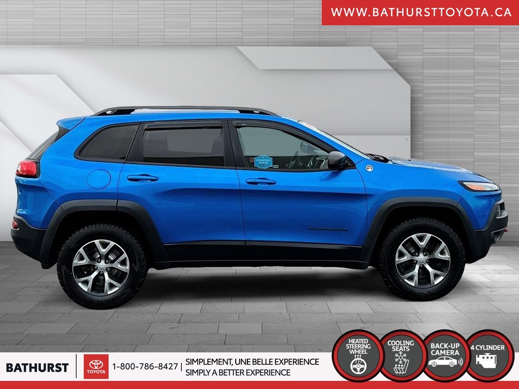 2018  Cherokee TRAILHAWK LEATHER PLUS in Bathurst, New Brunswick - 6 - w1024h768px