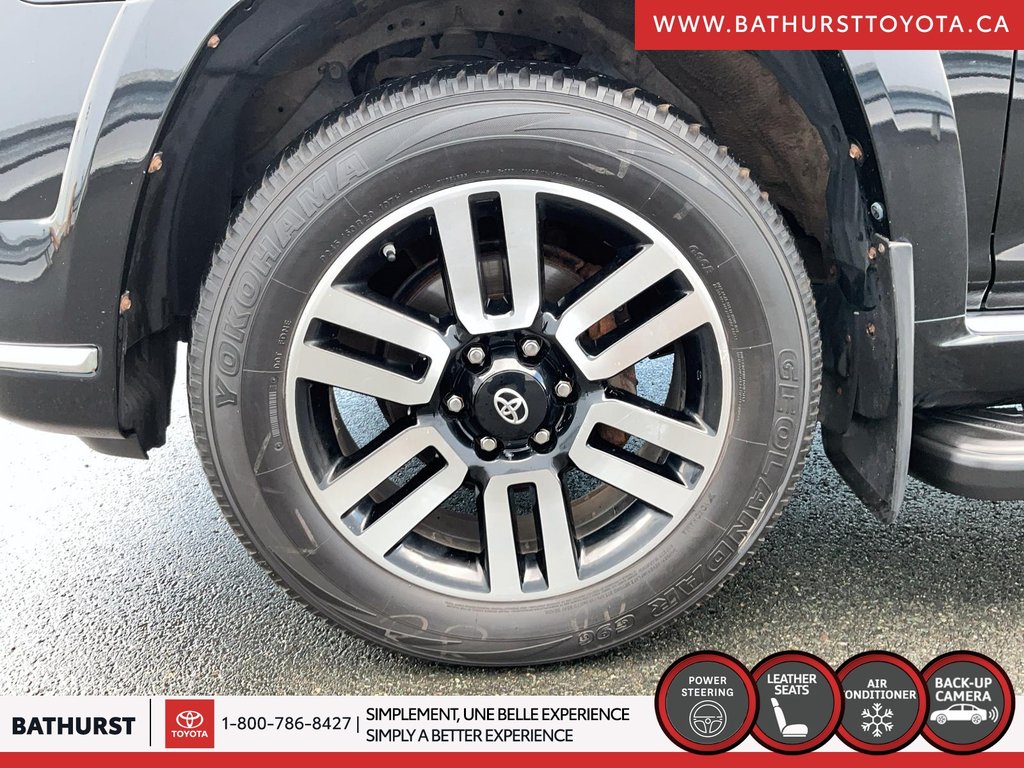 2017 Toyota 4Runner SR5 in Bathurst, New Brunswick - 6 - w1024h768px