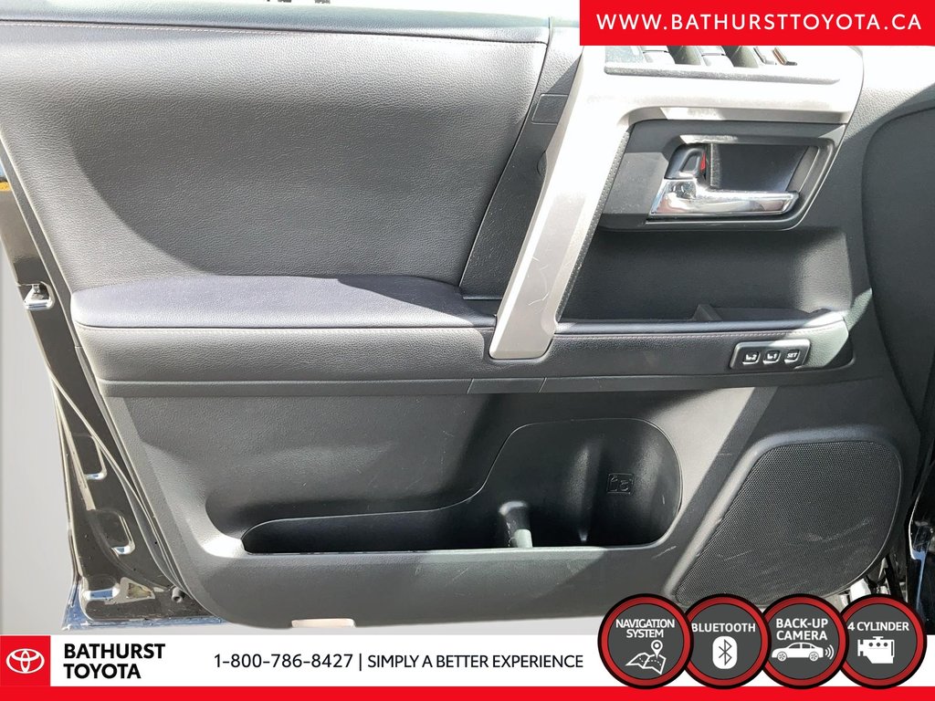 Toyota 4Runner BASE 2022 à Bathurst, Nouveau-Brunswick - 12 - w1024h768px