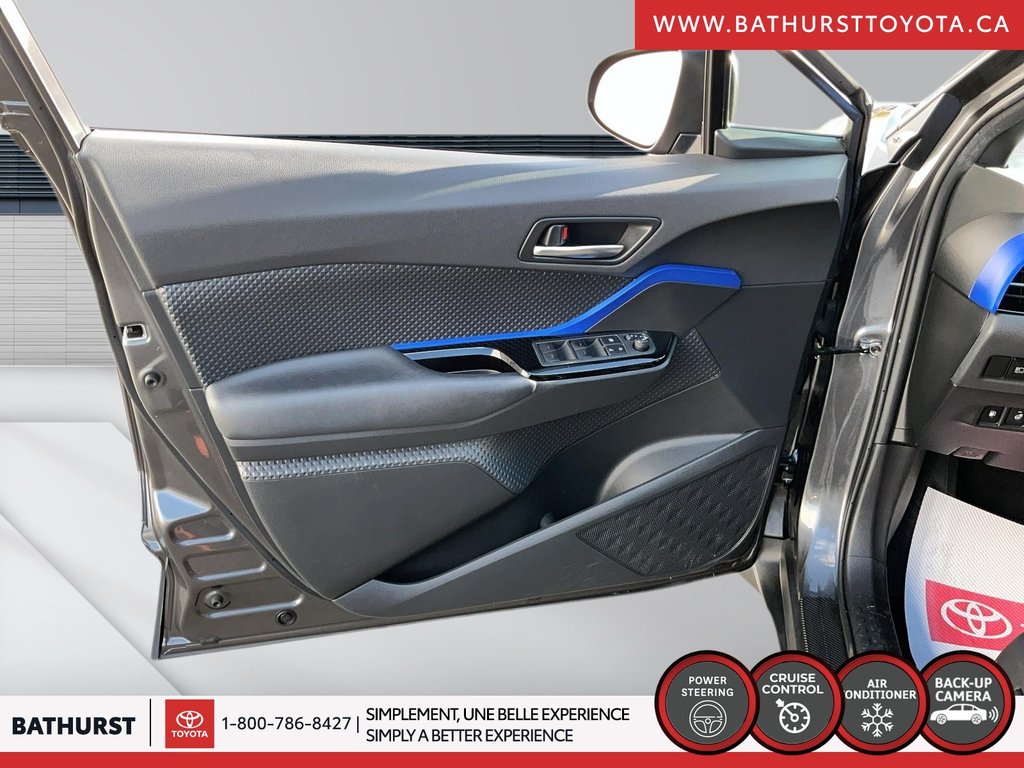 2021 Toyota C-HR XLE Premium in Bathurst, New Brunswick - 10 - w1024h768px