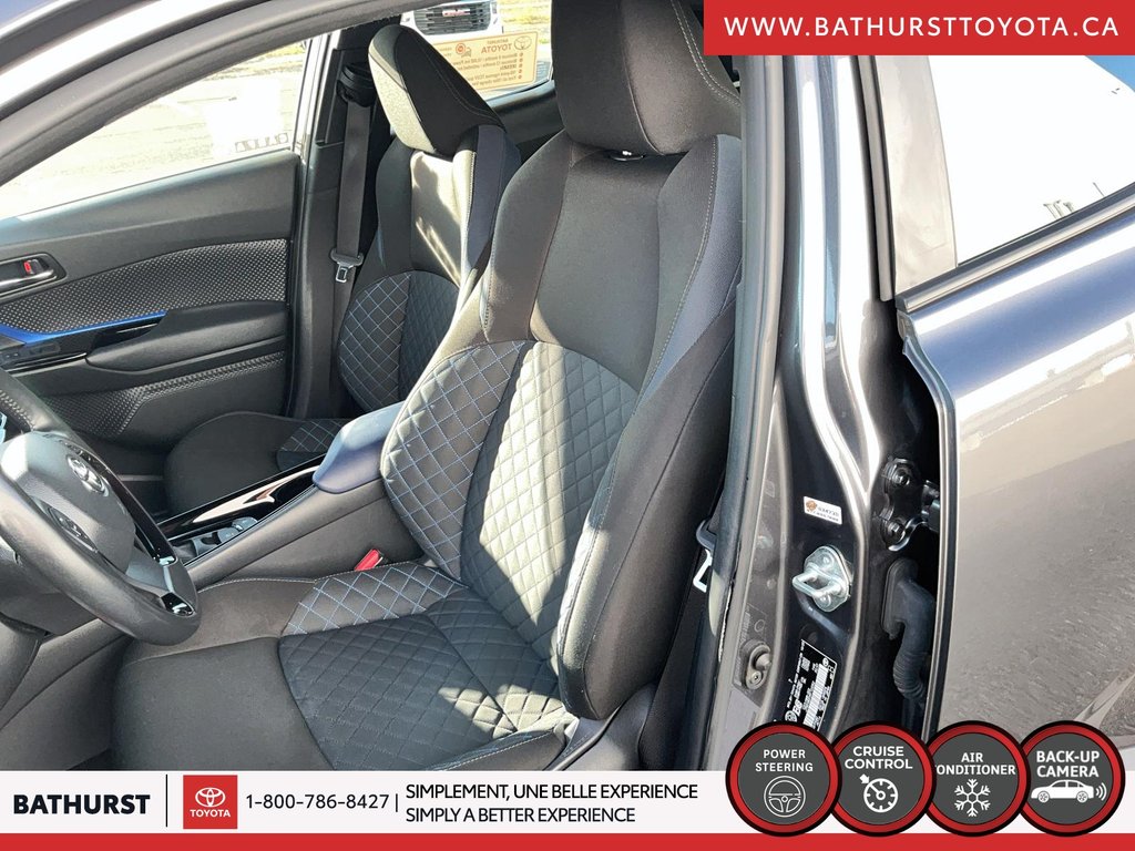 2021 Toyota C-HR XLE Premium in Bathurst, New Brunswick - 8 - w1024h768px