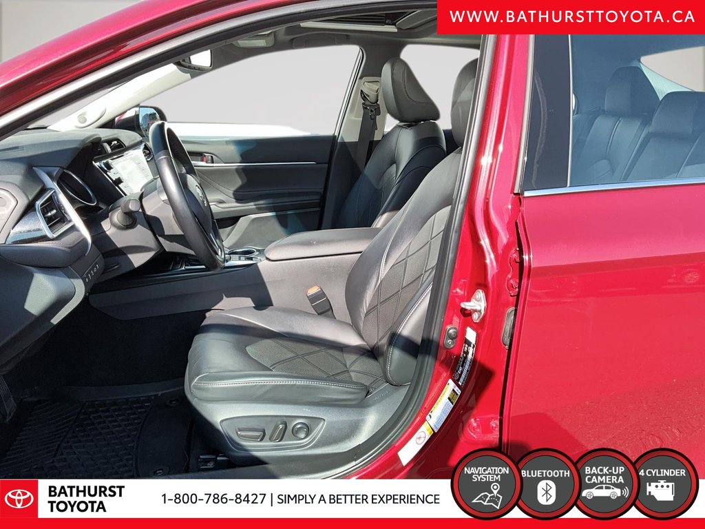 2018 Toyota Camry Hybrid XLE in Bathurst, New Brunswick - 9 - w1024h768px