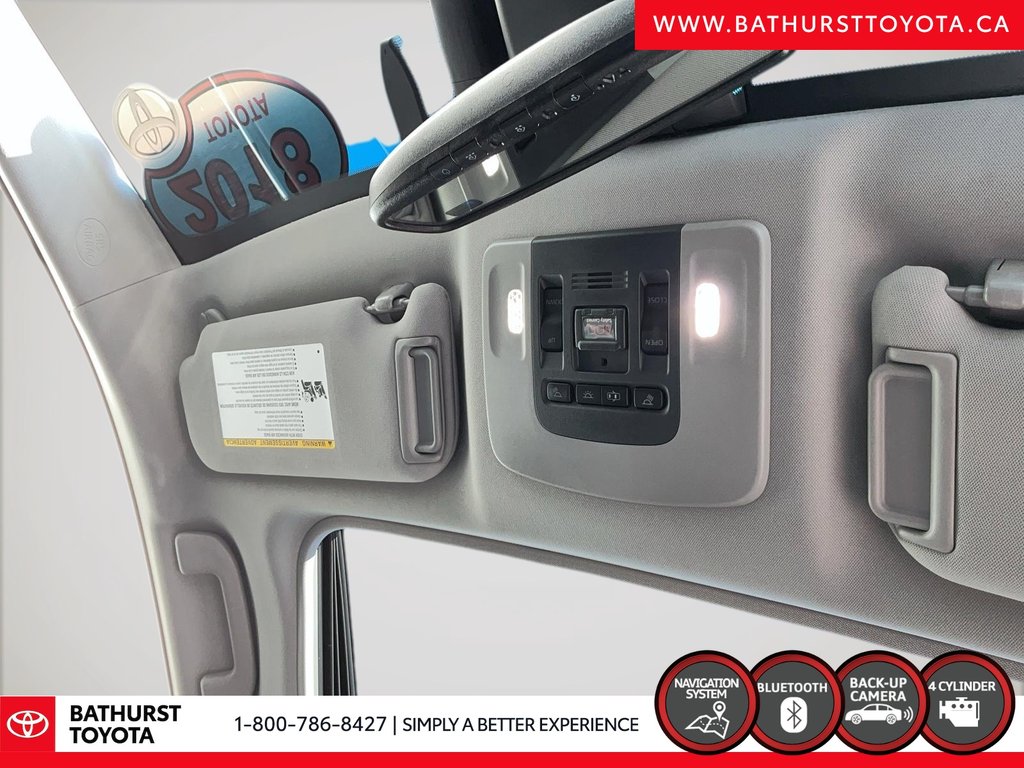2018 Toyota Camry Hybrid XLE in Bathurst, New Brunswick - 15 - w1024h768px