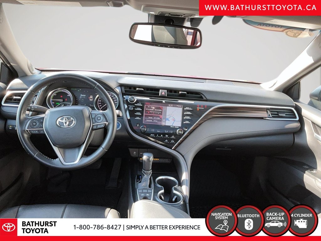 2018 Toyota Camry Hybrid XLE in Bathurst, New Brunswick - 10 - w1024h768px