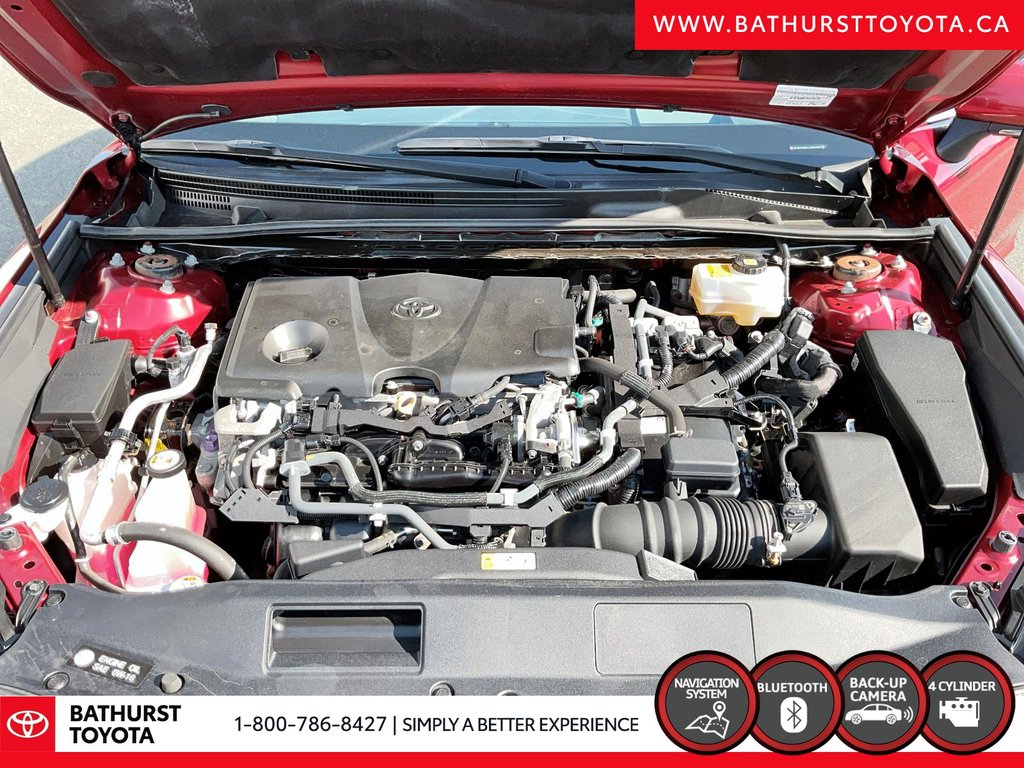 2018 Toyota Camry Hybrid XLE in Bathurst, New Brunswick - 8 - w1024h768px