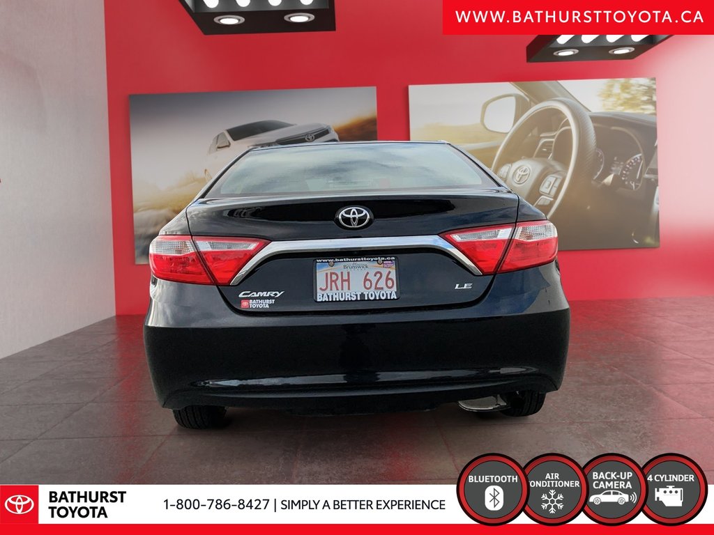 Toyota Camry LE 2017 à Bathurst, Nouveau-Brunswick - 3 - w1024h768px