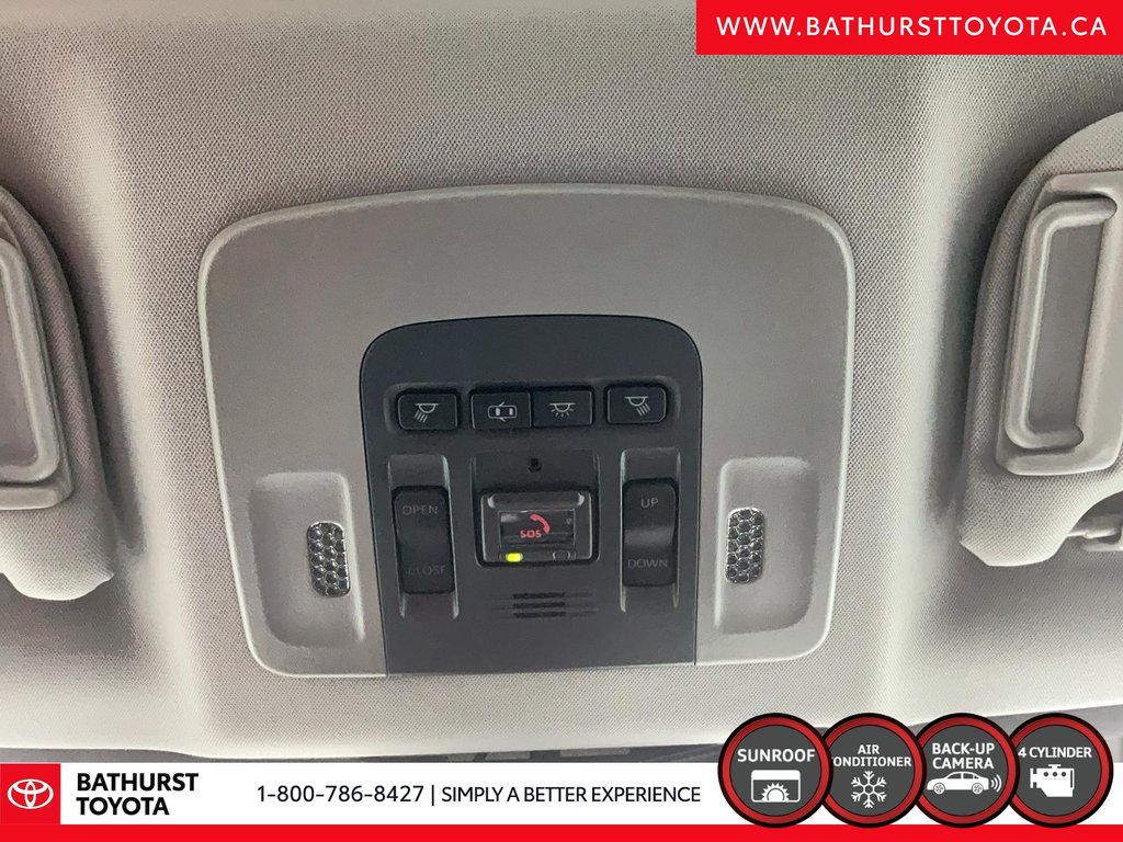 2020 Toyota Camry SE in Bathurst, New Brunswick - 15 - w1024h768px