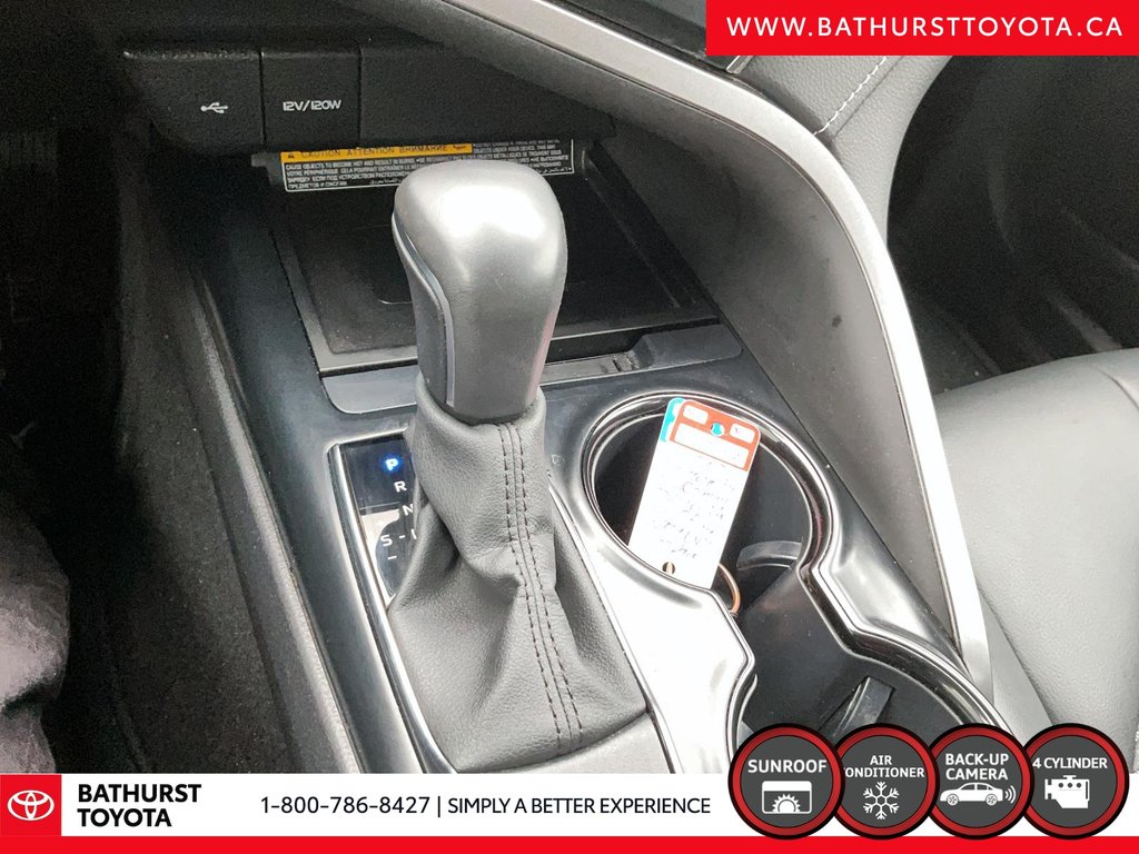2020 Toyota Camry SE in Bathurst, New Brunswick - 14 - w1024h768px