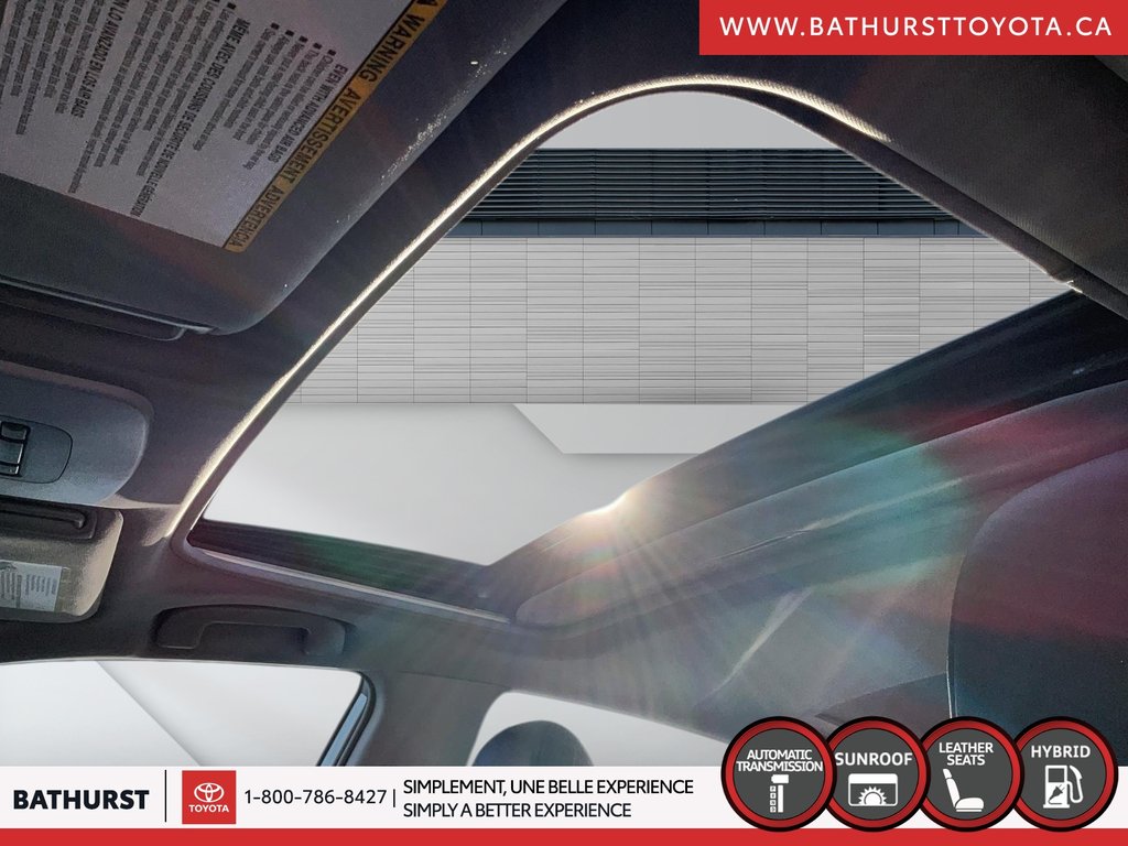 2022 Toyota Camry Hybrid XSE in Bathurst, New Brunswick - 15 - w1024h768px