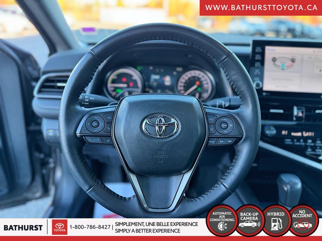 2023  Camry HYBRID XSE in Bathurst, New Brunswick - 12 - w1024h768px