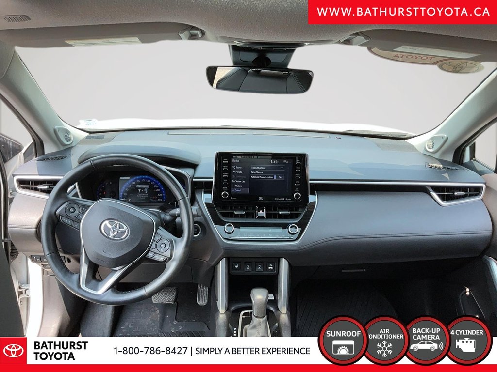 2022 Toyota Corolla Cross XLE in Bathurst, New Brunswick - 10 - w1024h768px