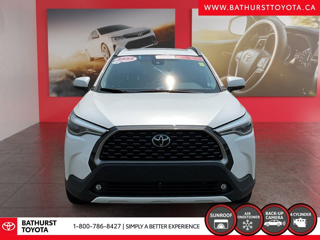 2022 Toyota Corolla Cross XLE in Bathurst, New Brunswick - 2 - w1024h768px
