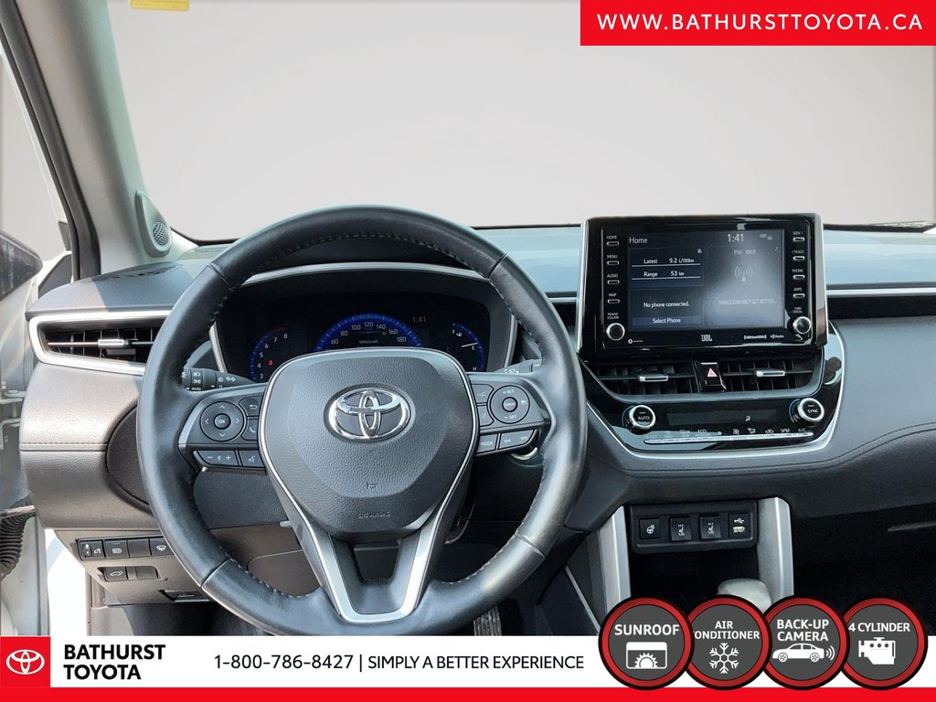 2022 Toyota Corolla Cross XLE in Bathurst, New Brunswick - 13 - w1024h768px