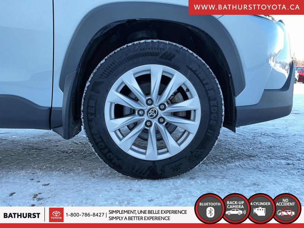 2024 Toyota Corolla Cross L in Bathurst, New Brunswick - 9 - w1024h768px