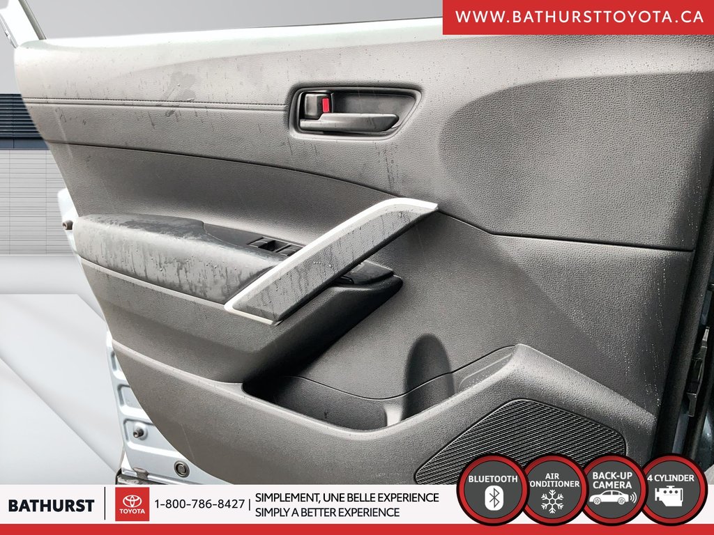 2024 Toyota Corolla Cross LE in Bathurst, New Brunswick - 15 - w1024h768px