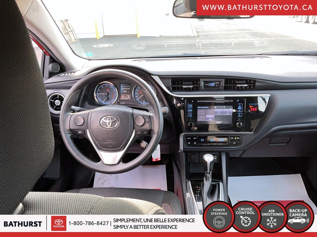 2018 Toyota Corolla LE in Bathurst, New Brunswick - 9 - w1024h768px