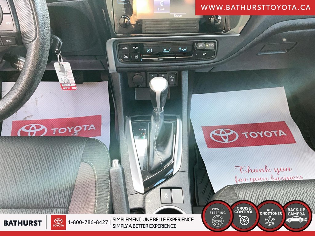 2018 Toyota Corolla LE in Bathurst, New Brunswick - 14 - w1024h768px
