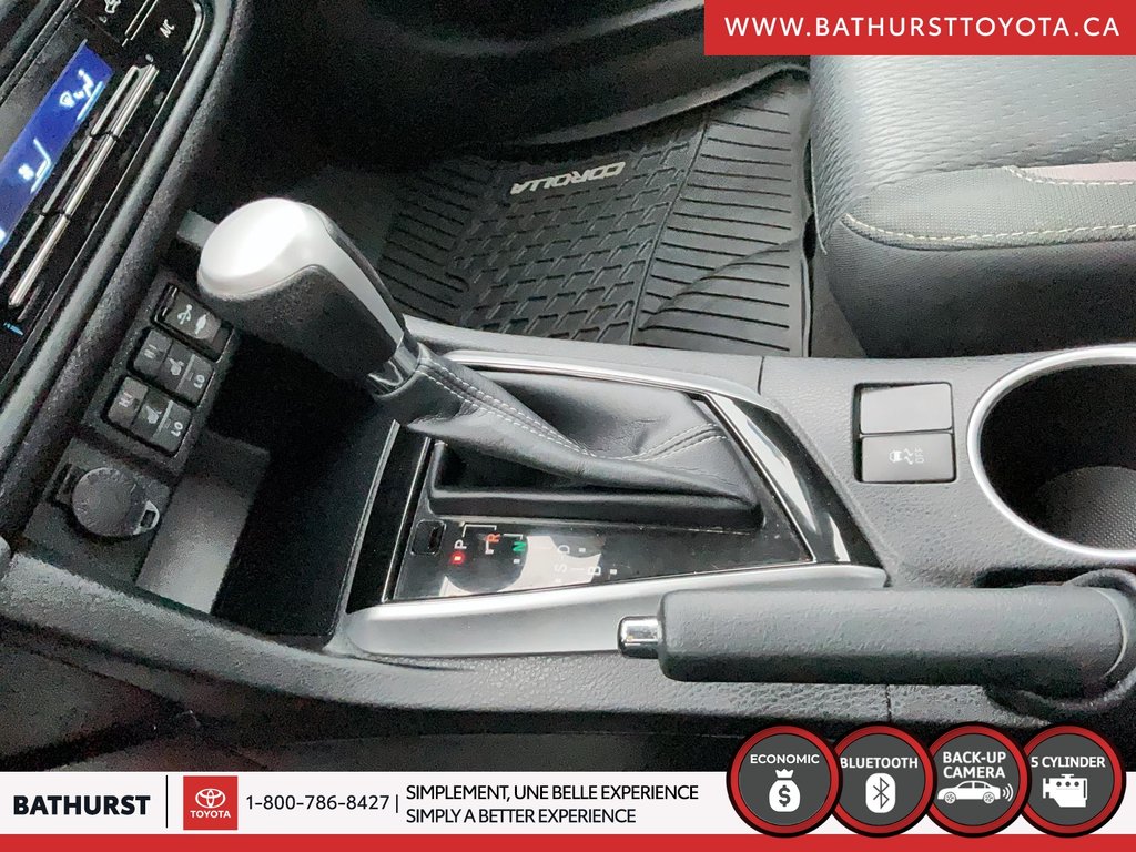 2018 Toyota Corolla LE in Bathurst, New Brunswick - 14 - w1024h768px