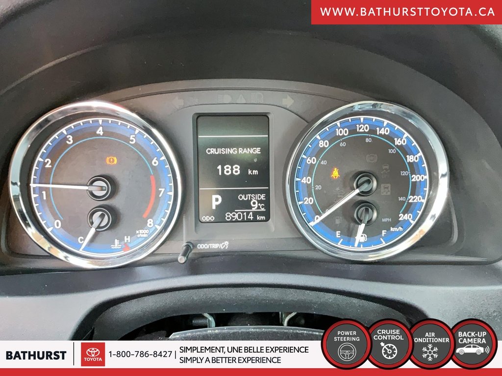 2018 Toyota Corolla LE in Bathurst, New Brunswick - 12 - w1024h768px