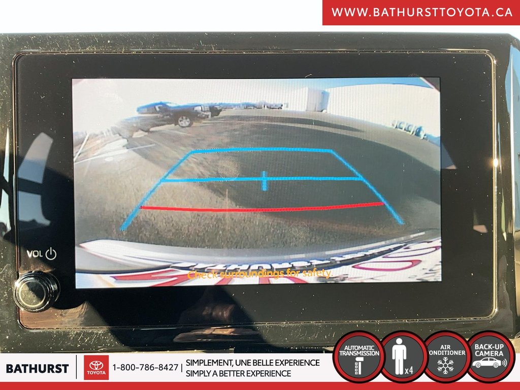 Toyota Corolla LE 2023 à Bathurst, Nouveau-Brunswick - 15 - w1024h768px