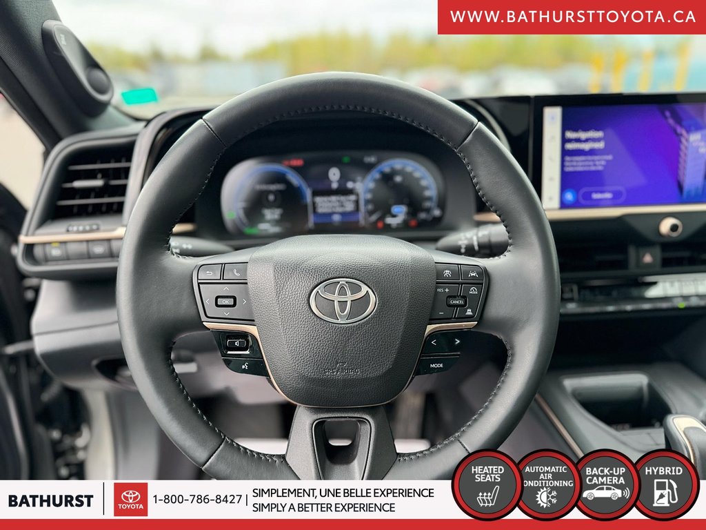 Toyota CROWN XLE 2023 à Bathurst, Nouveau-Brunswick - 14 - w1024h768px
