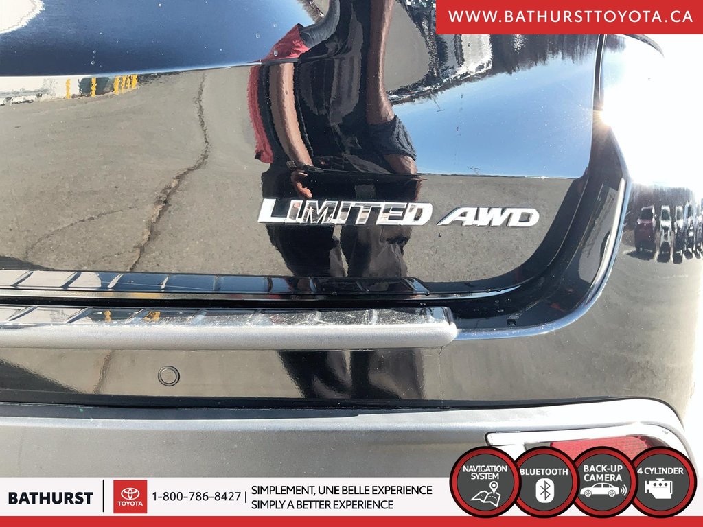 2017 Toyota Highlander Limited in Bathurst, New Brunswick - 6 - w1024h768px