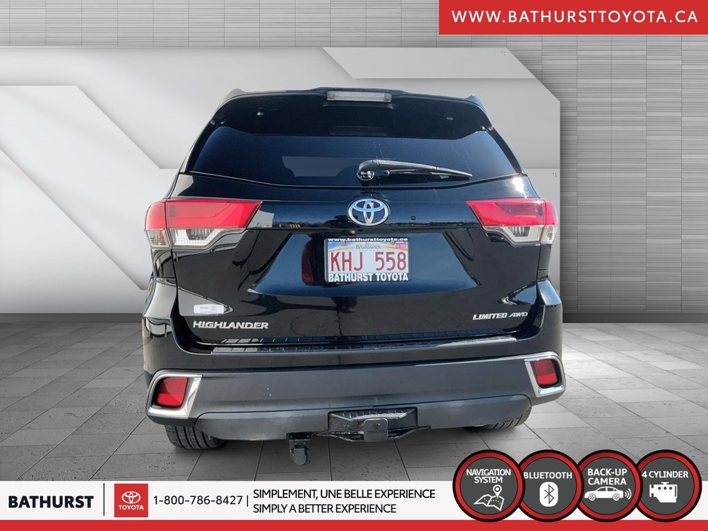 2017 Toyota Highlander Limited in Bathurst, New Brunswick - 3 - w1024h768px
