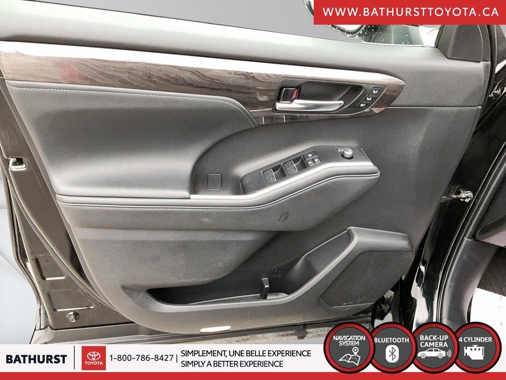 2024 Toyota Highlander Hybrid Limited in Bathurst, New Brunswick - 11 - w1024h768px