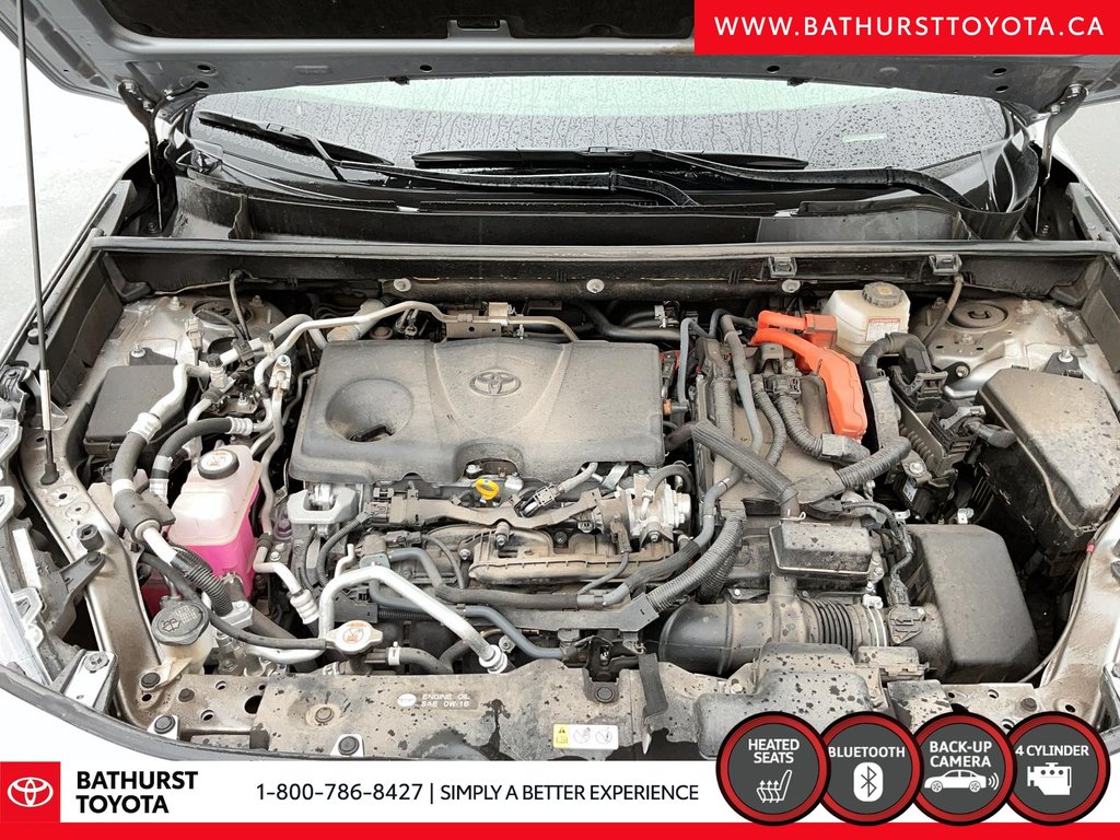 Toyota RAV4 Prime SE 2024 à Bathurst, Nouveau-Brunswick - 8 - w1024h768px