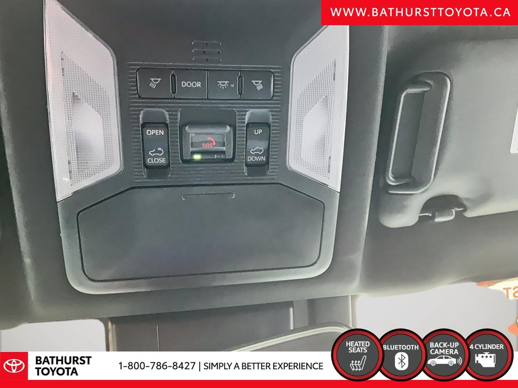 Toyota RAV4 Prime SE 2024 à Bathurst, Nouveau-Brunswick - 16 - w1024h768px