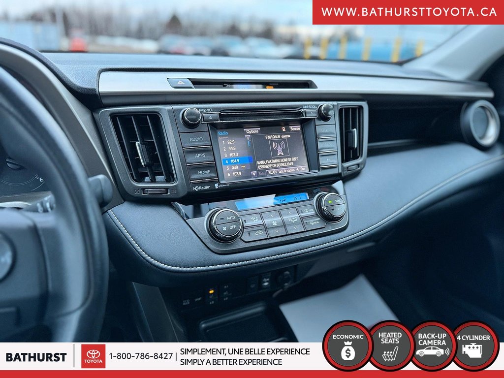 2015  RAV4 XLE in Bathurst, New Brunswick - 16 - w1024h768px