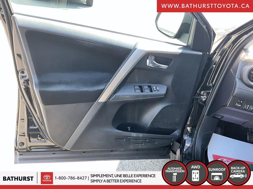 Toyota RAV4 XLE 2015 à Bathurst, Nouveau-Brunswick - 10 - w1024h768px