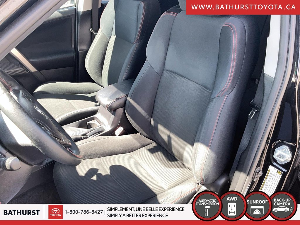 Toyota RAV4 XLE 2015 à Bathurst, Nouveau-Brunswick - 8 - w1024h768px
