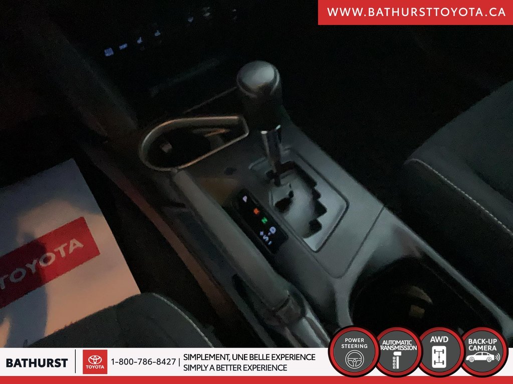 2017 Toyota RAV4 XLE in Bathurst, New Brunswick - 14 - w1024h768px