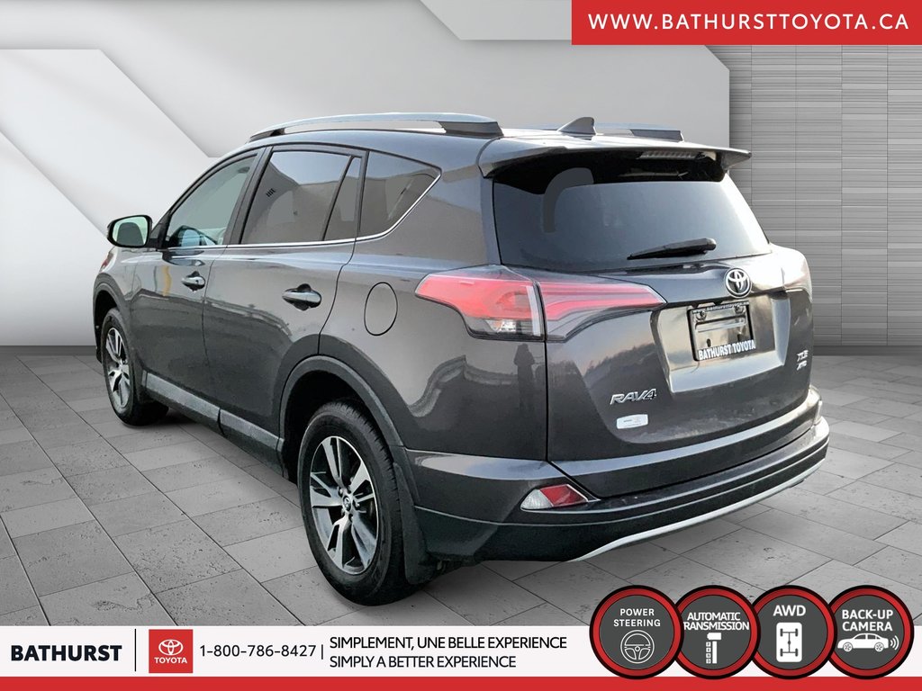 2017 Toyota RAV4 XLE in Bathurst, New Brunswick - 4 - w1024h768px
