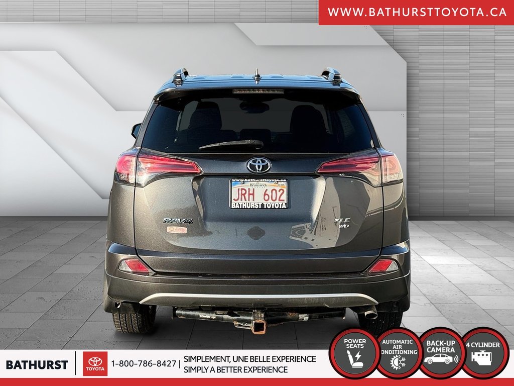 2018  RAV4 XLE in Bathurst, New Brunswick - 3 - w1024h768px