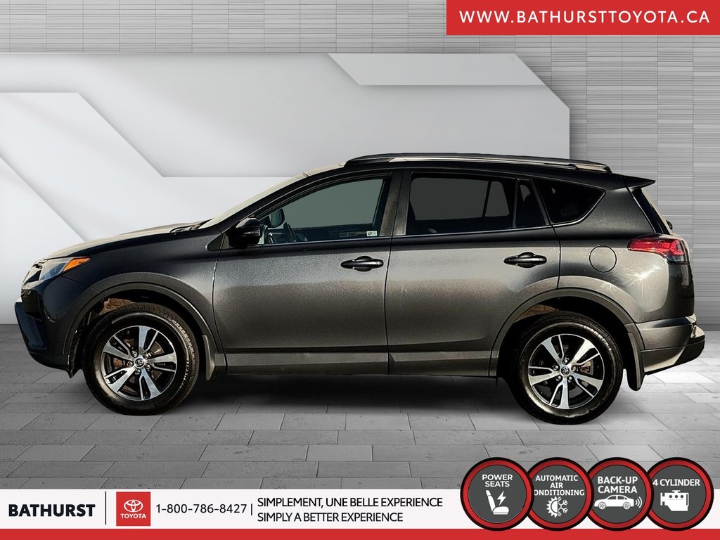 2018  RAV4 XLE in Bathurst, New Brunswick - 5 - w1024h768px