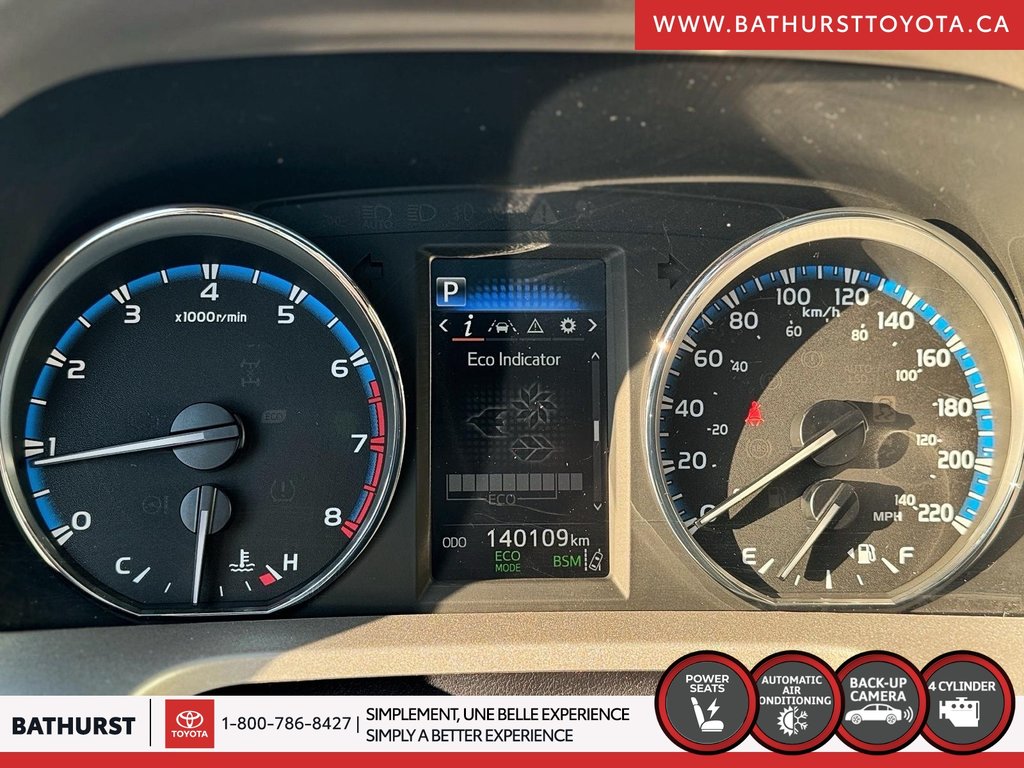 2018  RAV4 XLE in Bathurst, New Brunswick - 14 - w1024h768px