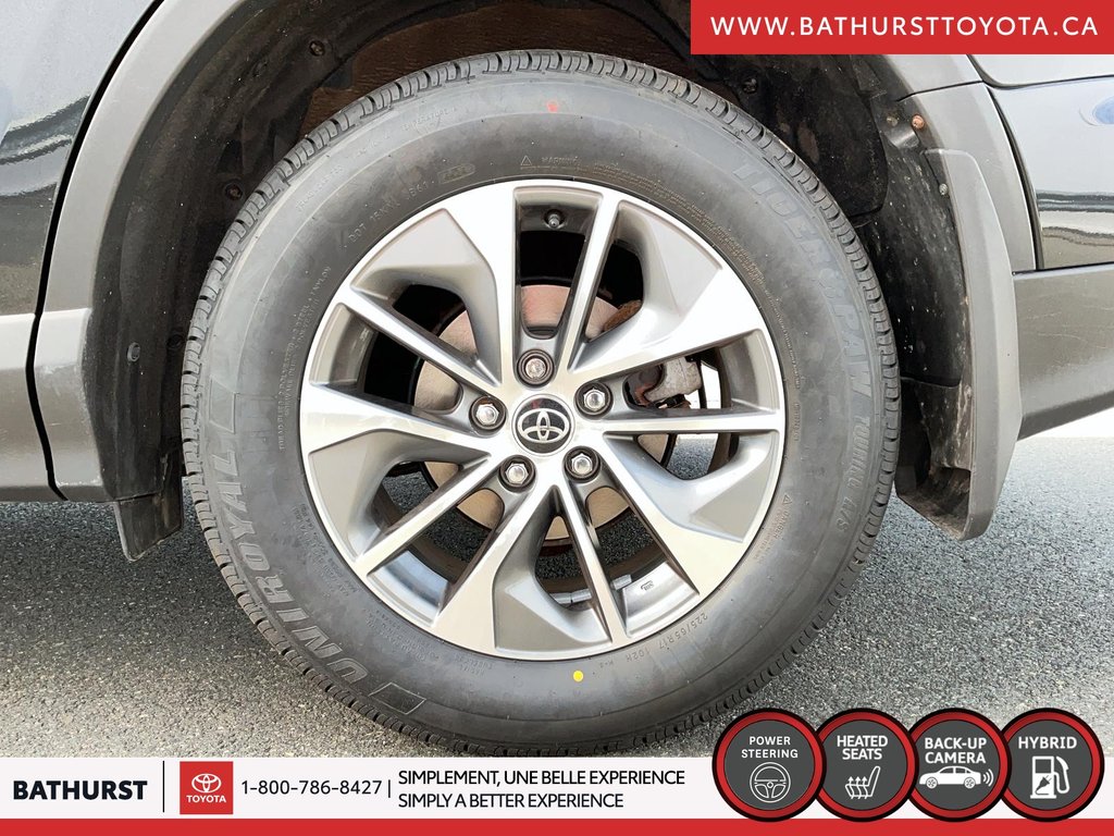 2018 Toyota RAV4 Hybrid LE+ in Bathurst, New Brunswick - 6 - w1024h768px