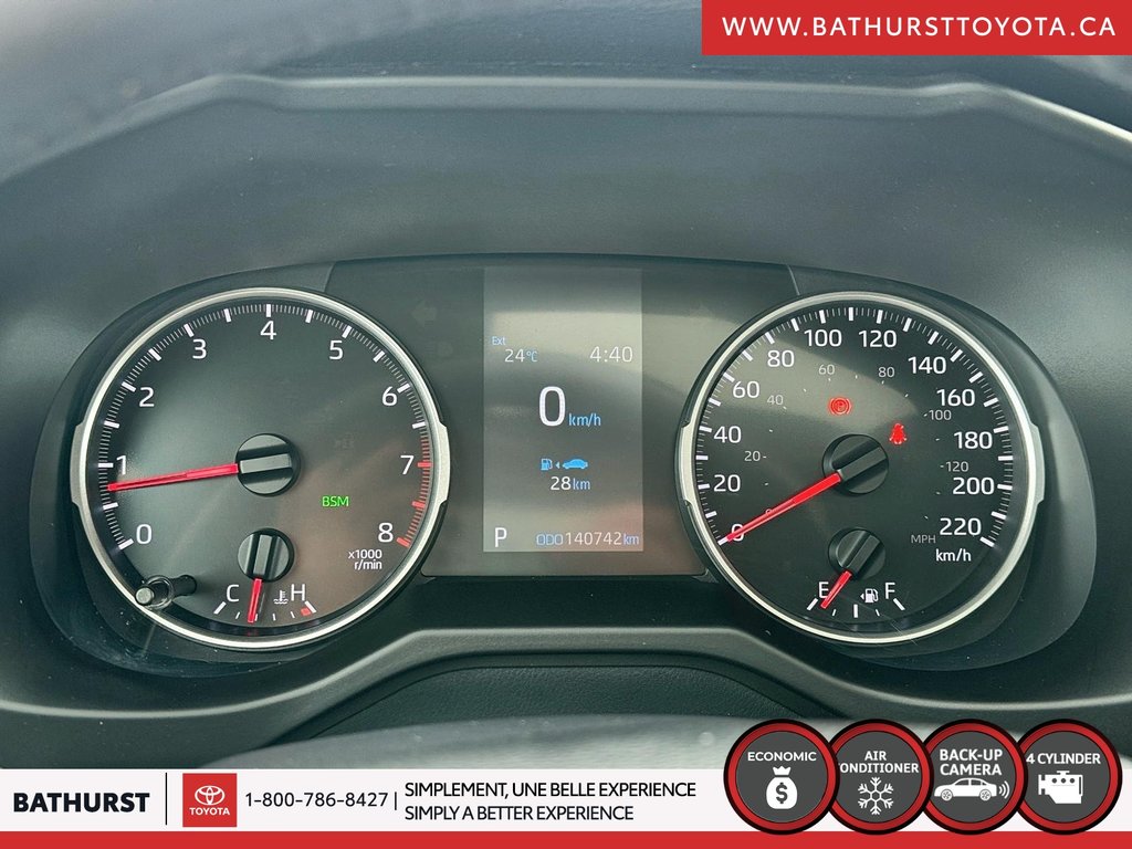 2019 Toyota RAV4 XLE in Bathurst, New Brunswick - 15 - w1024h768px