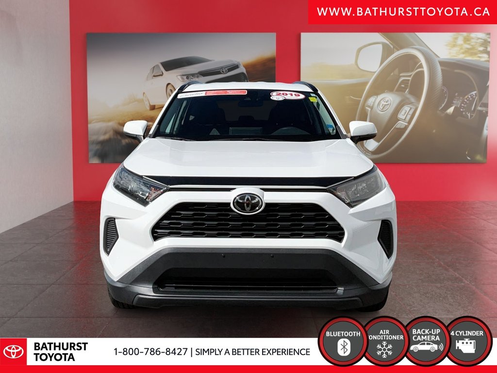 2019 Toyota RAV4 LE in Bathurst, New Brunswick - 2 - w1024h768px