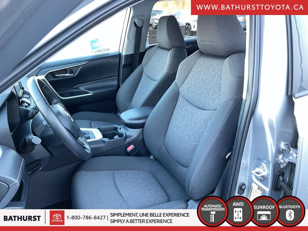 Toyota RAV4 XLE 2020 à Bathurst, Nouveau-Brunswick - 8 - w1024h768px