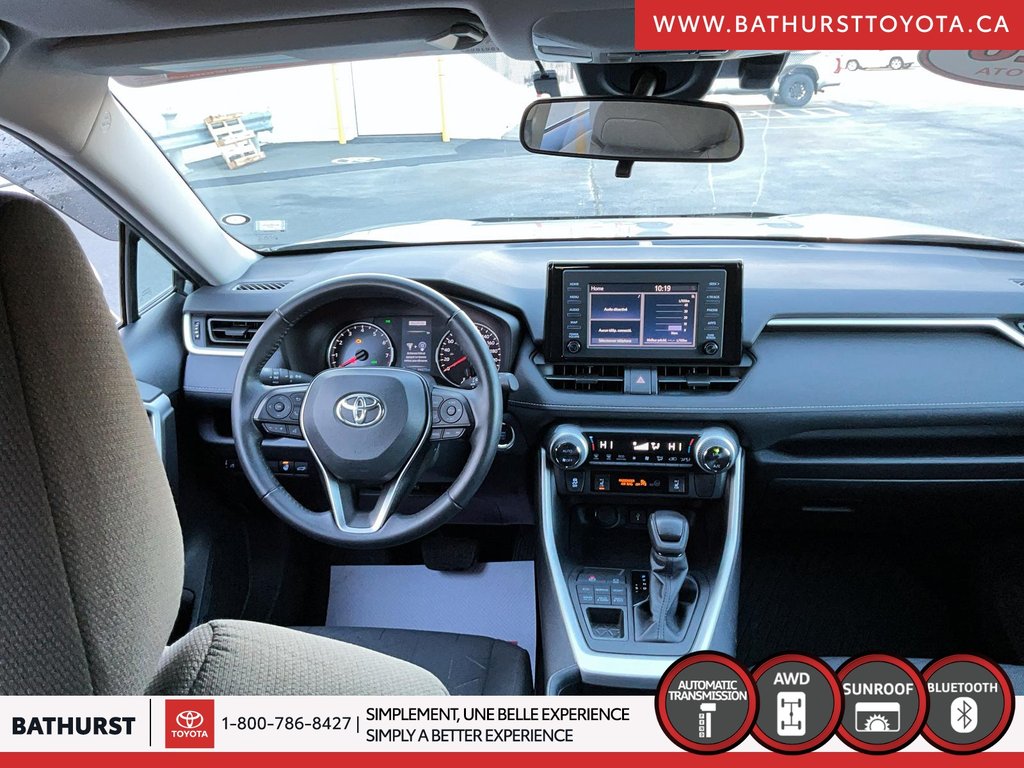 Toyota RAV4 XLE 2020 à Bathurst, Nouveau-Brunswick - 9 - w1024h768px