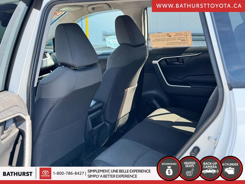 2021 Toyota RAV4 LE in Bathurst, New Brunswick - 10 - w1024h768px