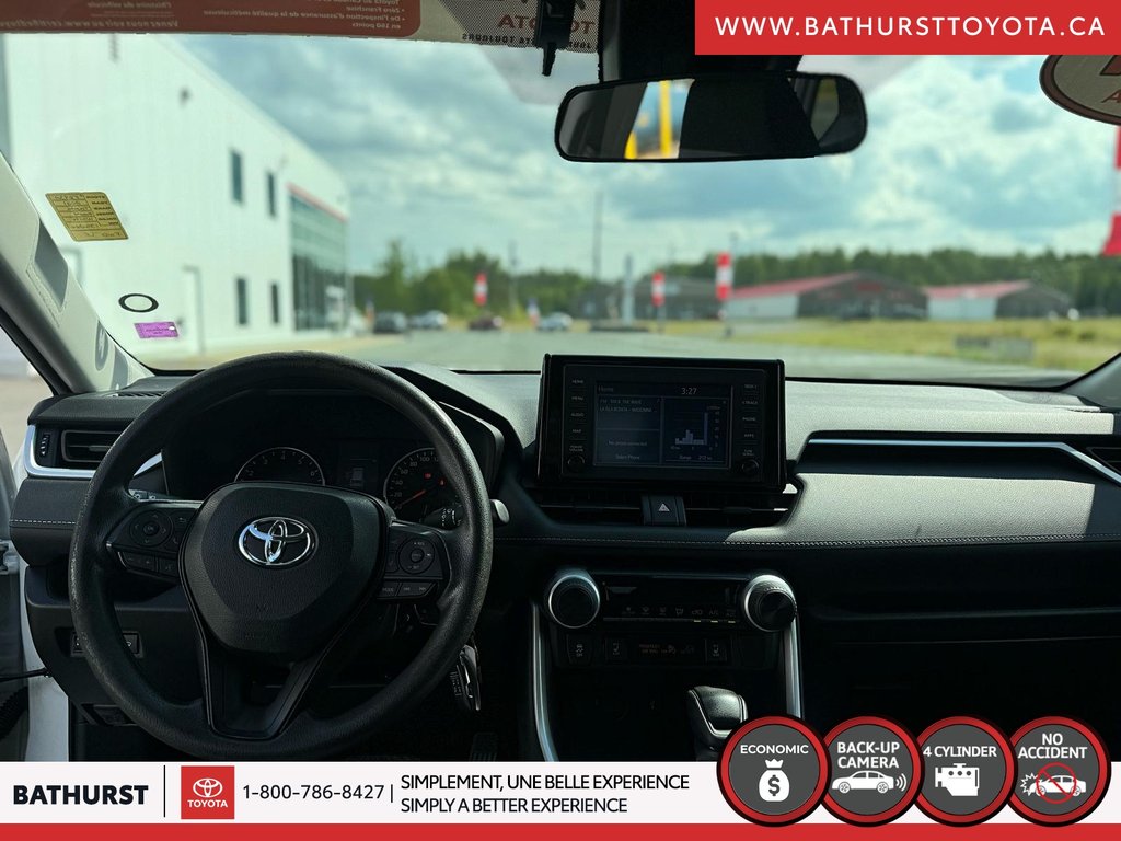 Toyota RAV4 LE 2021 à Bathurst, Nouveau-Brunswick - 12 - w1024h768px