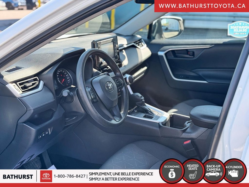 Toyota RAV4 LE 2022 à Bathurst, Nouveau-Brunswick - 17 - w1024h768px