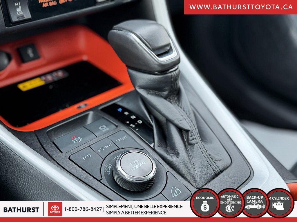 Toyota RAV4 Trail 2022 à Bathurst, Nouveau-Brunswick - 18 - w1024h768px