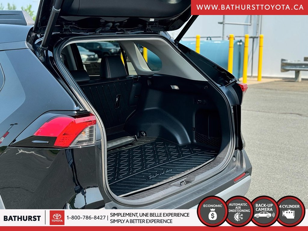 Toyota RAV4 Trail 2022 à Bathurst, Nouveau-Brunswick - 11 - w1024h768px